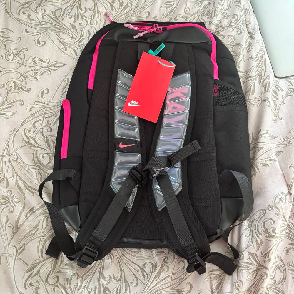 Nike Hoops Elite Pro 32L Basketball Backpack Black Pink Blue NWT - Picture 2 of 5